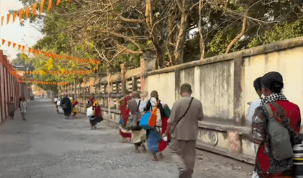Thầy Minh Tuệ liệu có đang dính thiên la địa võng ở Ấn Độ